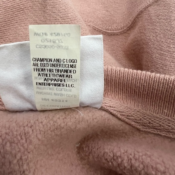 Champion Exclusive University of Washington Huskies Crew Neck Sweatshirt Men's S - Picture 8 of 8